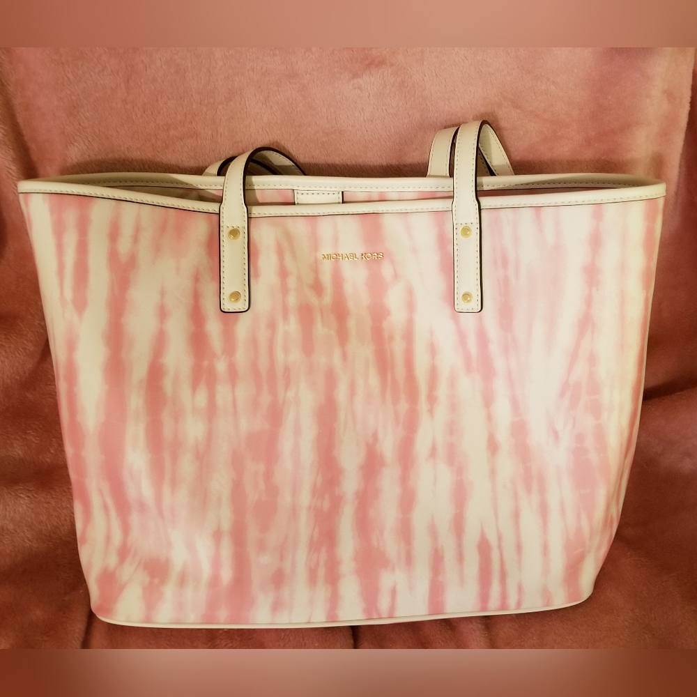 Micheal Kors Bag
